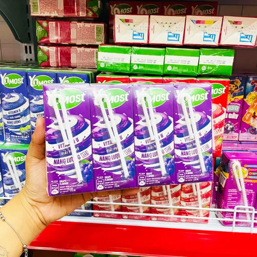 Sữa Chua Uống Yomost Vị Nho Lốc 4 Hộp (170ml/Hộp)