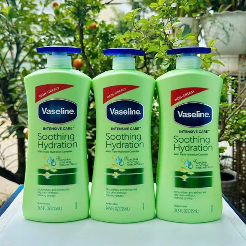 Sữa Dưỡng Thể Vaseline Intensive Care Soothing Hydration Màu Xanh Lá 725ml - Hàng Xách Tay