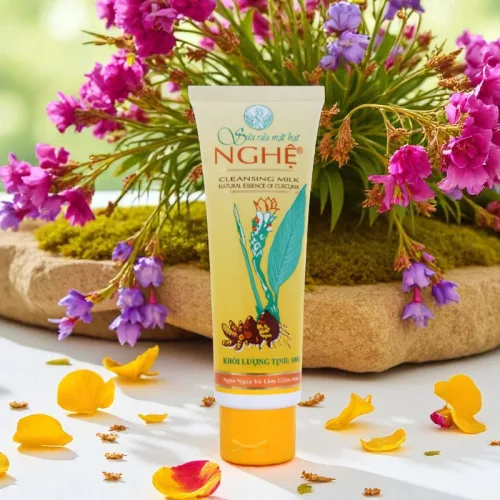 Sữa Rửa Mặt Hạt Nghệ Thorakao 100g