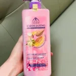 Sữa Tắm Cho Nữ Tẩy Tế Bào Da Chết Charme Exfoliating Hạt Hạnh Nhân Hương Nước Hoa Pháp 900ml