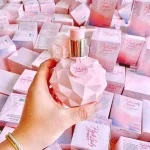 Sữa Tắm Xông Trắng Pink Lady Shower Q-Lady Onaya