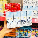 Sữa Tươi Tiệt Trùng Có Đường TH True Milk Lốc 4 Hộp Lớn (180ml/Hộp)