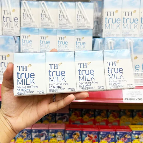 Sữa Tươi Tiệt Trùng Có Đường TH True Milk Lốc 4 Hộp Nhỏ (110ml/Hộp)