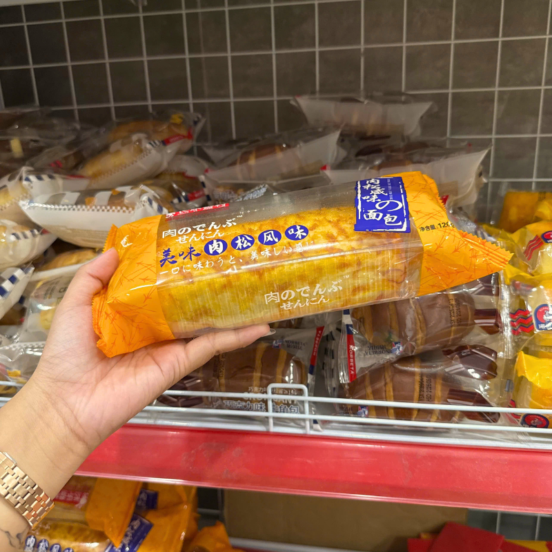 Thùng 30 Bánh Mì Vị Chà Bông Mặn Changlexiangcun 120g/Cái