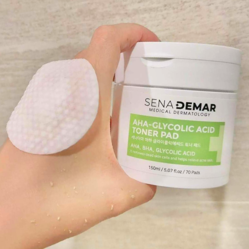 Toner Pad AHA Tẩy Tế Bào Chết Sena Demar 150ml