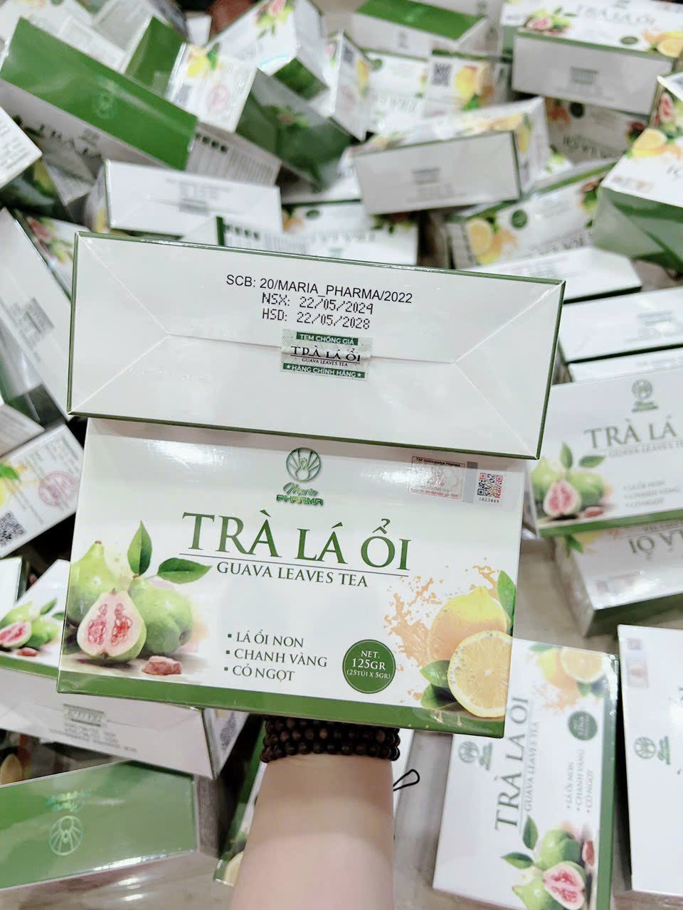 Hình hộp trà thể hiện khối lượng 125g và quy cách 25 túi x 5g