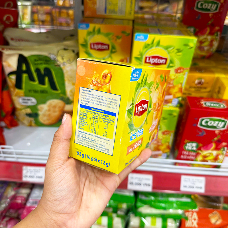 Cạnh hộp hiển thị thêm thông tin sản phẩm và bảng dinh dưỡng