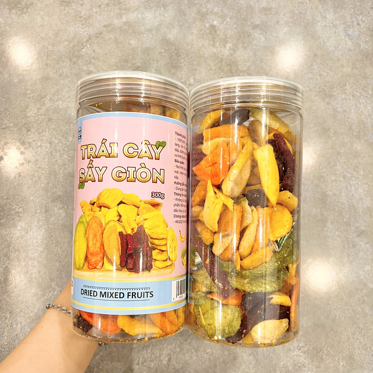 Trái Cây Thập Cẩm Sấy Giòn 300g Hộp