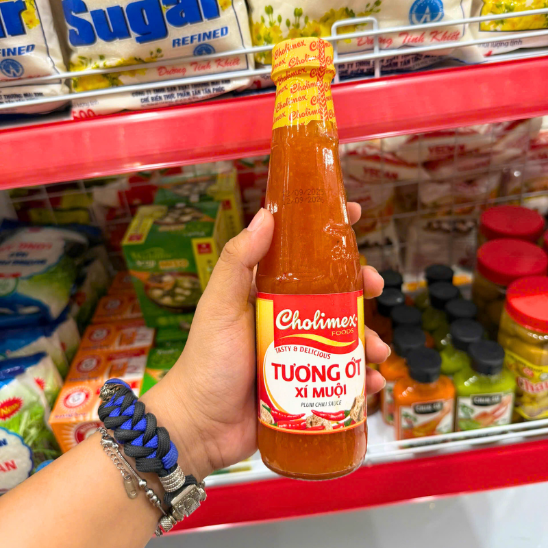 Chai thủy tinh 270g với nhãn mặt trước rõ ràng