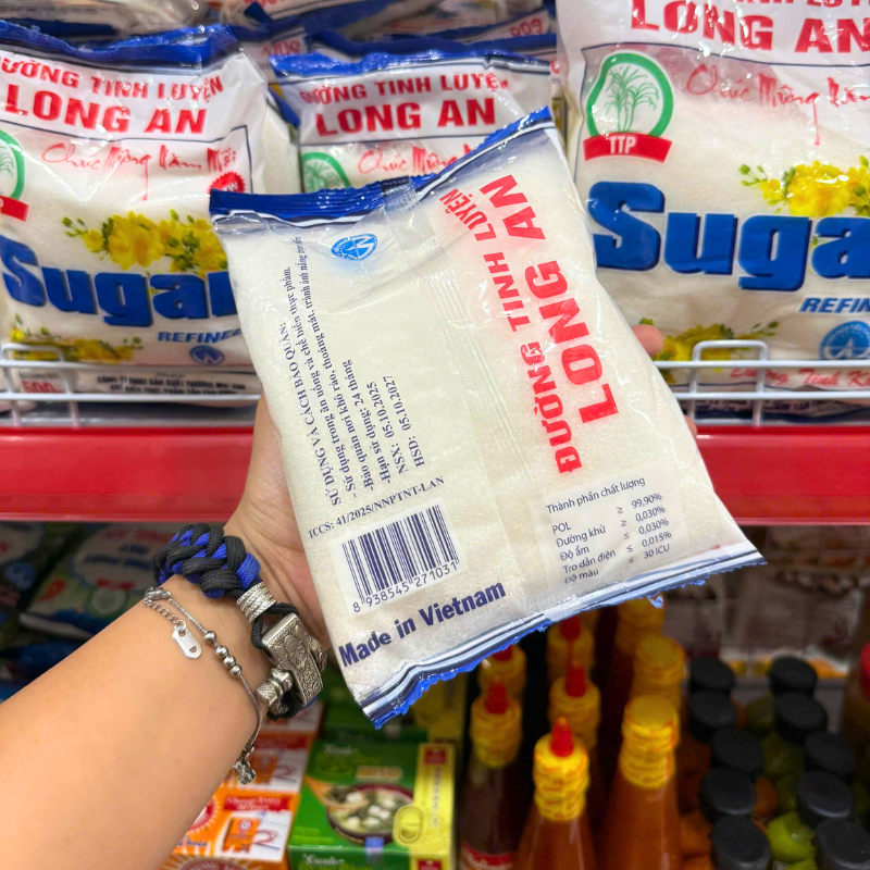 Mặt sau với các chỉ tiêu chất lượng