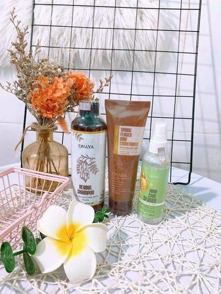 Dầu Gội Cao Thảo Dược Onaya Giải quyết vấn đề về tóc