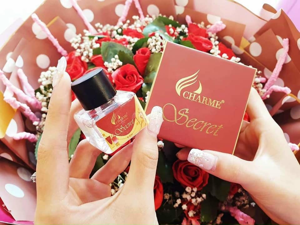 Nước hoa vùng kín Charme Secret
