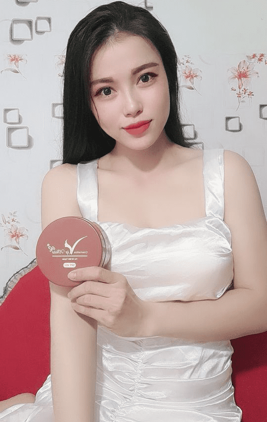 Hãy để Kem body thượng lưu VIP White giúp bạn tự tin trong mọi ánh nhìn!