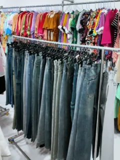 NGƯỜI GẦN NHẤT BẠN TRÔNG THẤY MÀ KHÔNG THƯƠNG🤧 #khosiann #sale #fypp #viral #quan12 #xuhuong #khosiquanao #tamtrang