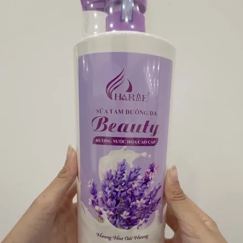 Sữa Tắm Charme Beauty Hương Hoa Oải Hương 1000ml