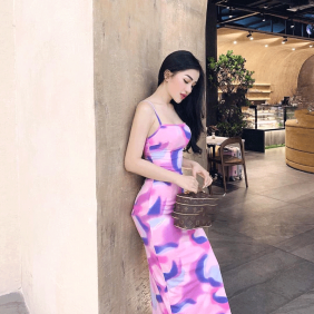 Nguồn hàng sỉ đầm maxi 2 dây hồng loang màu