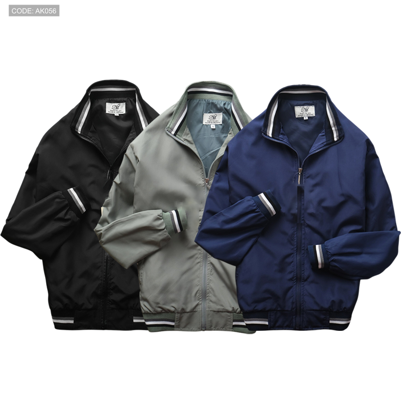 12981_ak_20250930211608-3.png Áo Khoác Dù Nam 2 Lớp Cổ Trụ Phối Sọc - AK056