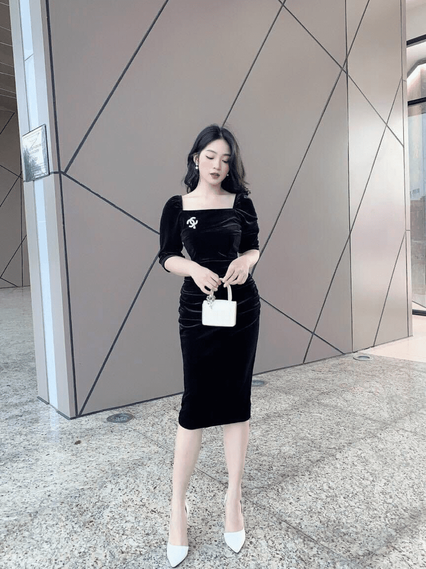 Đầm trung niên dự tiệc body màu trắng tay lỡ cổ chữ V phối viền ren, đầm  trung niên body công sở Linhnastore | Shopee Việt Nam