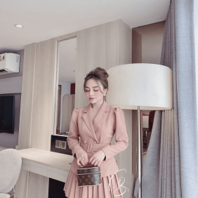 Set áo vest phối nút bọc quần váy xếp ly