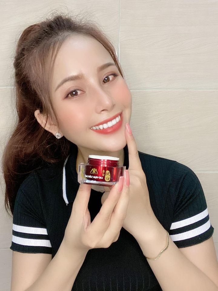 Cao Mụn Sâm Đỏ 36 Vị MeeA Organic Loại Lớn 15g