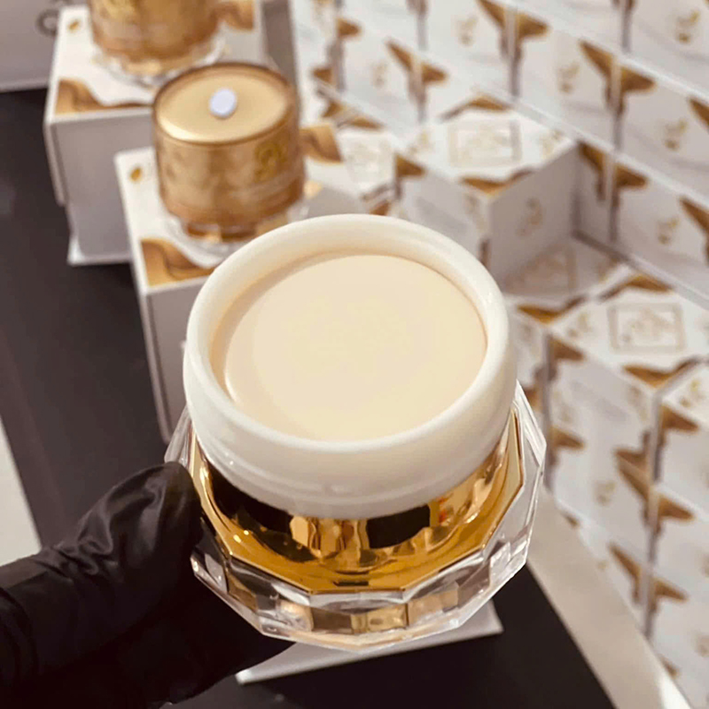 14577_q2-phuu_20250214113716-13.jpg Kem Face Q2 Collagen VIP Vàng 25g Phiên Bản Mới 2025 - Mỹ Phẩm Nguyễn Liên - 8936027192164