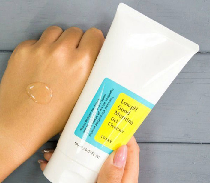 Sữa rửa mặt Cosrx Low PH Good Morning Gel Cleanser 150ml Sữa rửa mặt Cosrx Low PH Good Morning Gel Cleanser 150ml