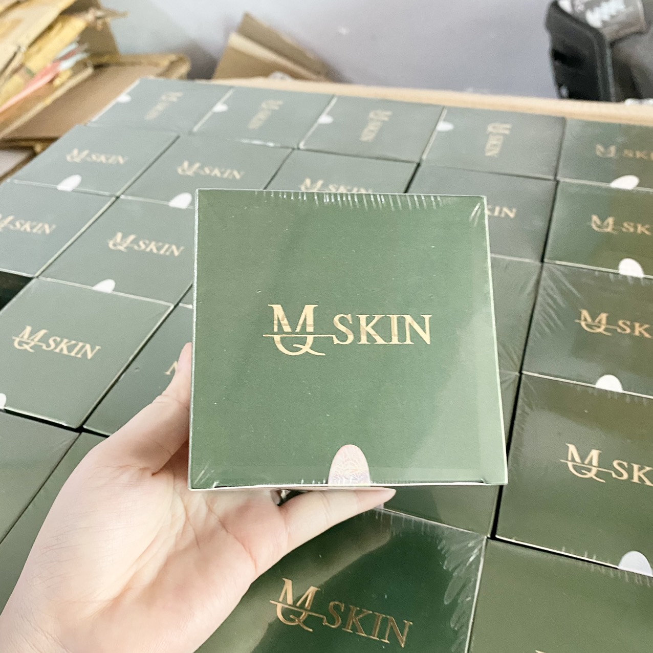 15494-z2822221145349-e3c60a5358cbf6148a150eb36853b32f.jpg Kem face nám Melasma MQ Skin Chính hãng - 8936117150333