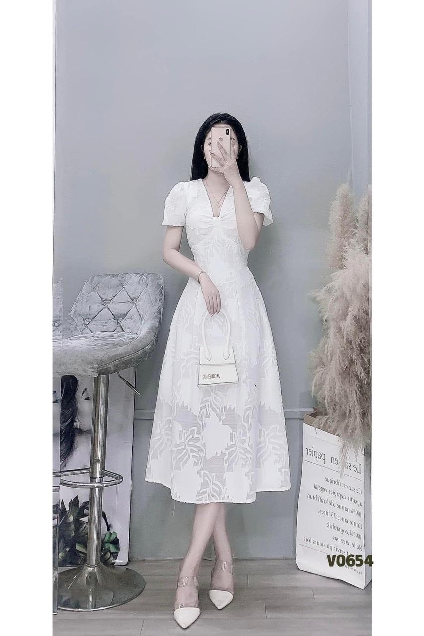 Mua váy trắng dài trễ vai 2 dây tay bồng đầm trắng tiểu thư siêu xinh tại  Thời trang Jellystore