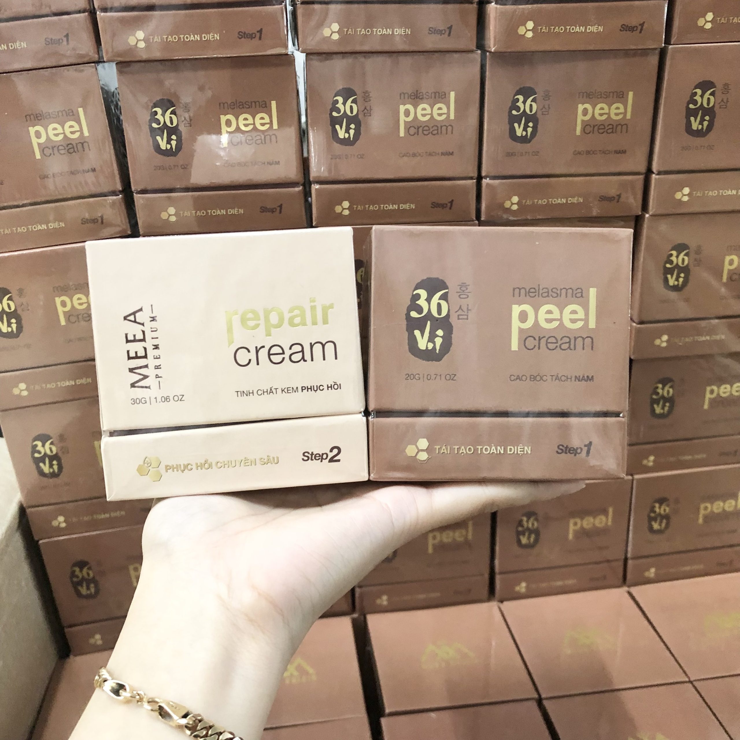 16926-z3492014000404-7ca2ddc4ae03fc13ca098ec99ced8250-3.jpg Combo Peel Da Tảo Sâm Đông Y 36 Vị + Kem Phục Hồi Da Ha 36 Vị MeeA Origin - COMBO01