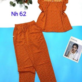 Đồ bộ dài áo cổ vuông họa tiết chấm bi - DBO1762