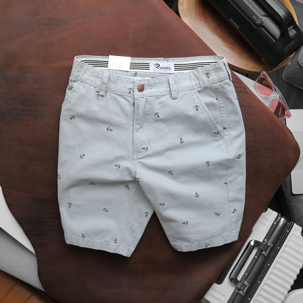 Quần Short Kaki Nam Cao Cấp In Logo Mũi Neo Quần Short Kaki Nam Cao Cấp In Logo Mũi Neo