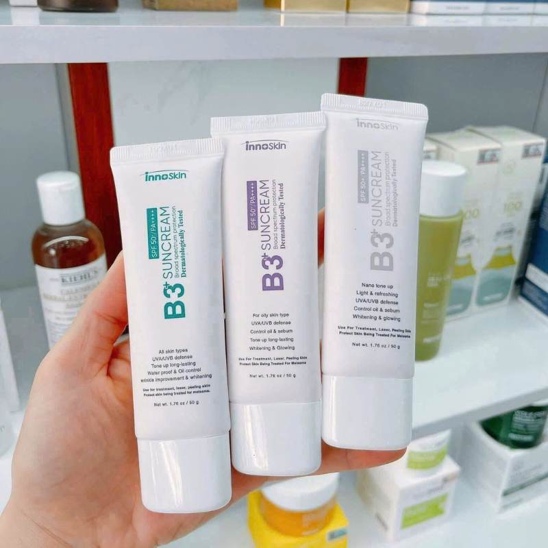 Kem Chống Nắng B3 InnoSkin Màu Xanh Cho Da Khô
