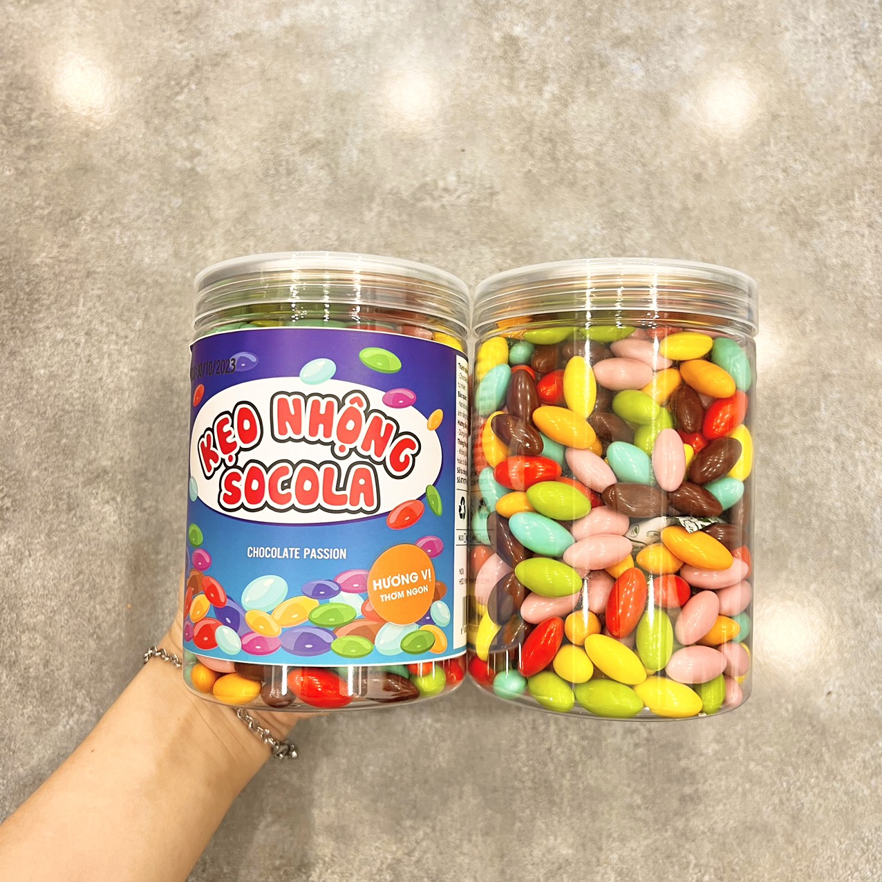 Kẹo Nhộng Socola Hương Vị Thơm Ngon 500g Kẹo Nhộng Socola Hương Vị Thơm Ngon 500g