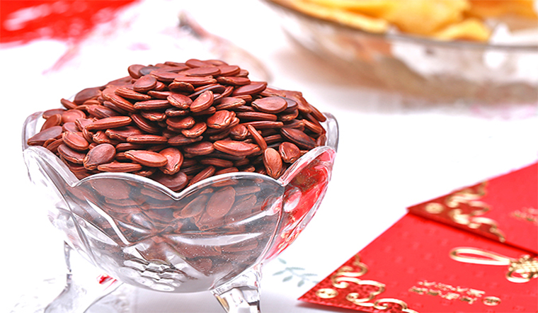 22758_cong-dung-cua-hat-dua_20241113155942-1.jpg Hộp Quà Tết Hạt Dưa Loại Ngon 400g - Hộp Ovan - HDHO