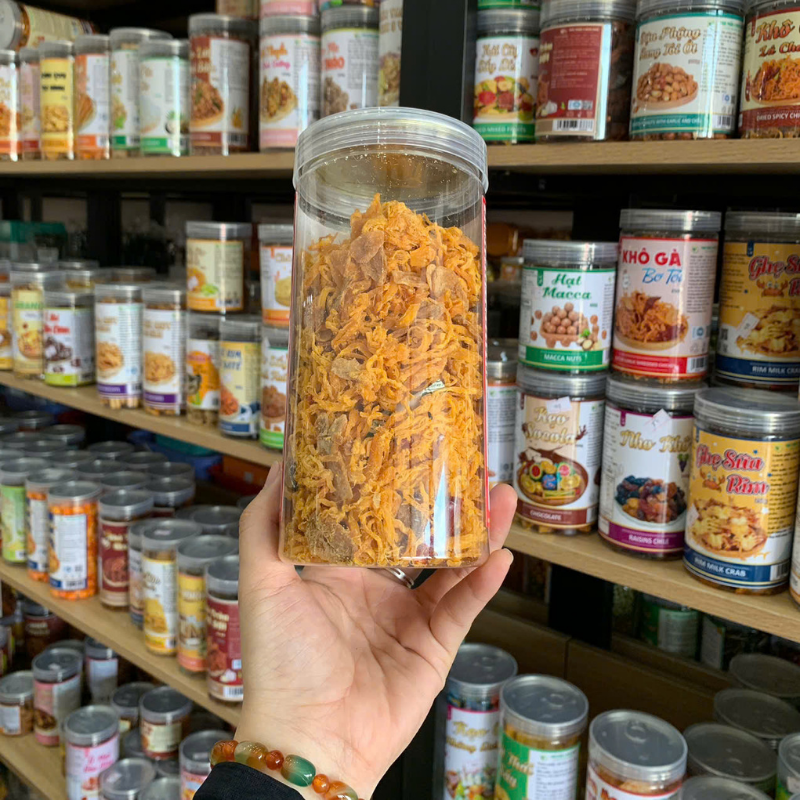 Khô Gà Bơ Tỏi Thơm Ngon 300g Hộp Khô Gà Bơ Tỏi Thơm Ngon 300g Hộp