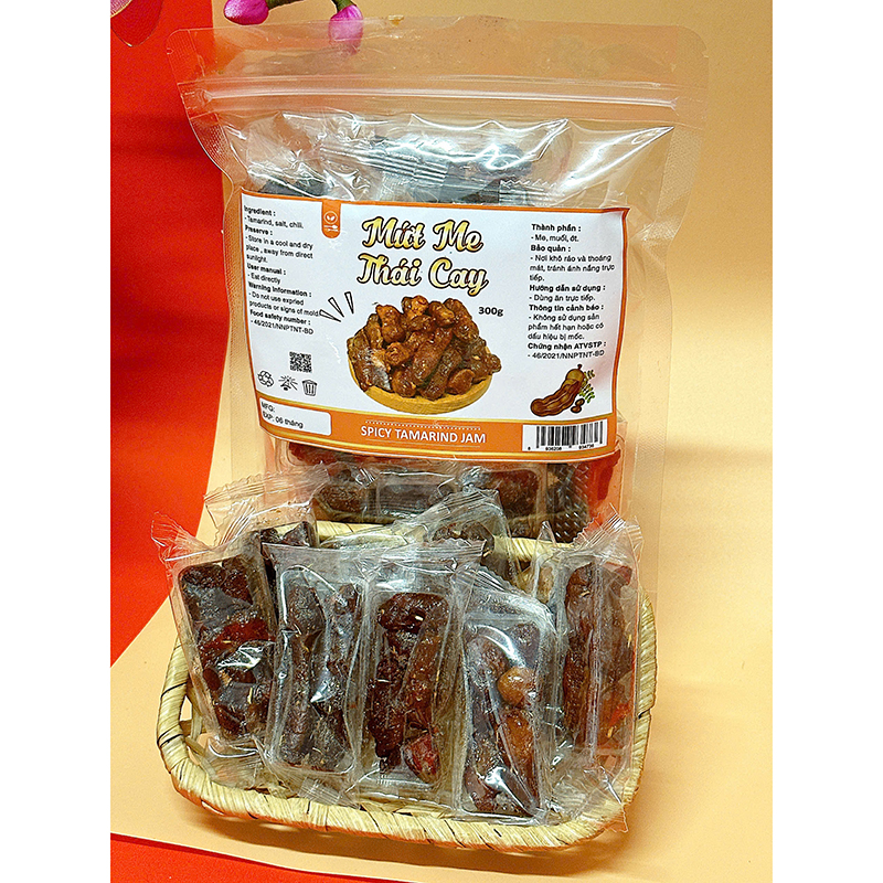 23379_z6125807943873-ca32b4be9e53fc489a029b4deb647977_20241214155950-4.jpg Mứt Me Thái Cay Túi Zip 300g - MMCCTZ