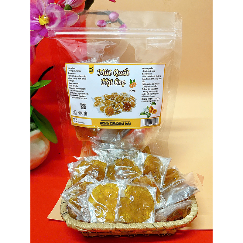 23381_z6125808757924-61966e9d0db00a07068b7081a7211850_20241214153926-3.jpg Mứt Quất Mật Ong Túi Zip 300g - MQMOTZ