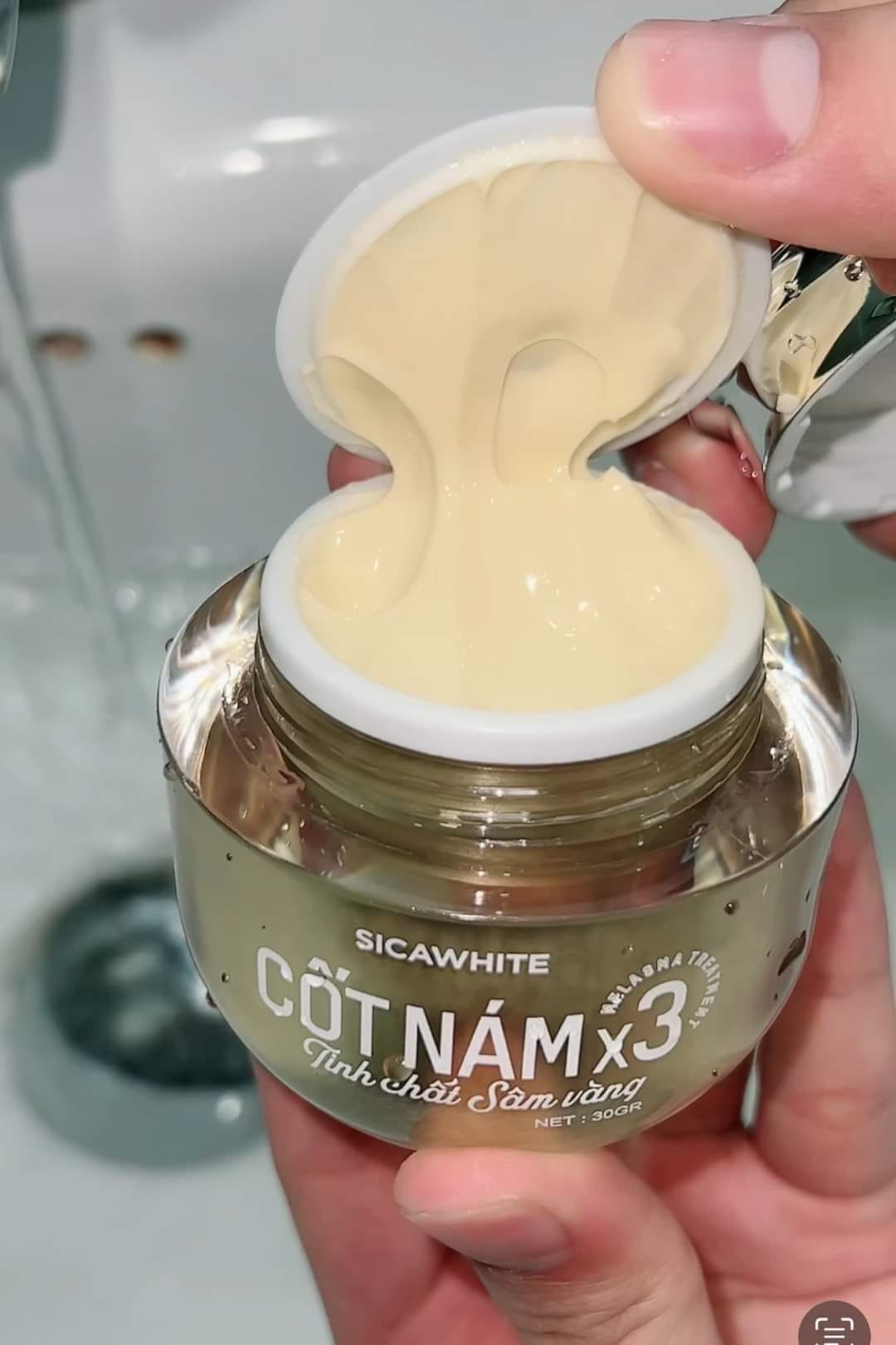 Kem Face Cốt Nám X3 Sica White Tinh Chất Sâm Vàng 30gr Kem Face Cốt Nám X3 Sica White Tinh Chất Sâm Vàng 30gr