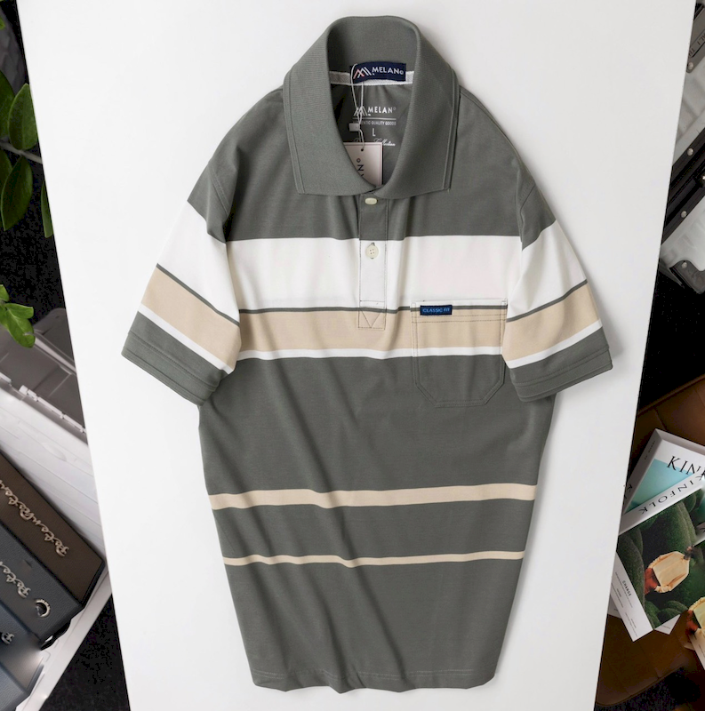 23822_z5296099613835-e58396dcd9c664623a5f2f1cee3877e7_20240331031006-1.png Áo Thun Sọc Nam Trung Niên Phối Sọc Màu Cổ Bẻ Có Túi Thun Cotton (Có size 3x) - AS055