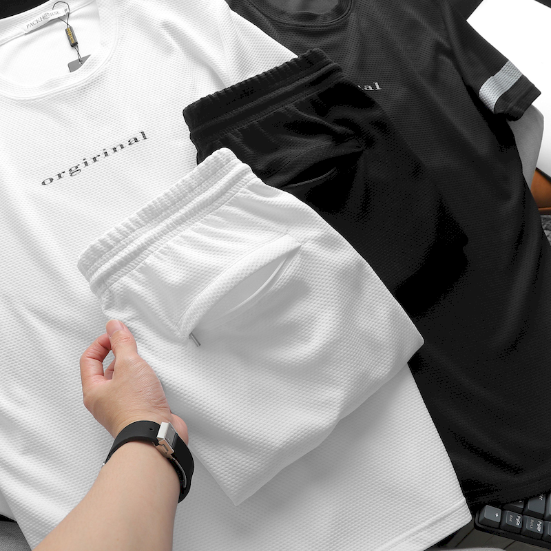 23853_z5313249323177-a55931380c6aa7e292fd6dfeaac5b811_20240404033747.png Quần Short Thun Nam Viền Sọc In Chữ Orgirinal - QB426