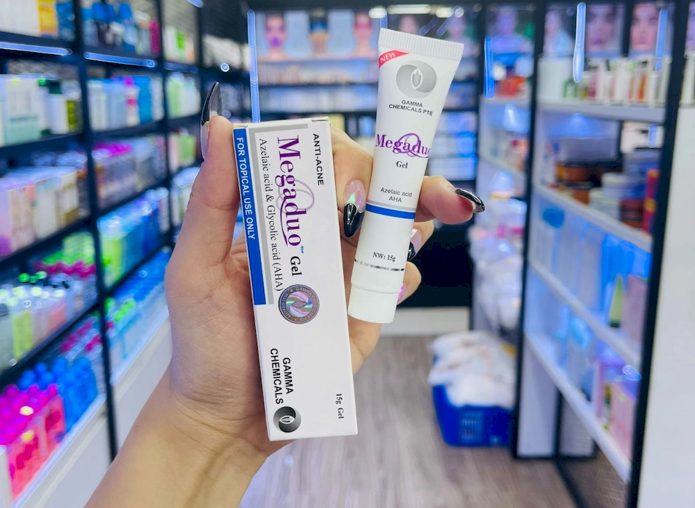 23870_review-kem-tri-mun-megaduo-11_20240405100502-1.png Kem Mụn Megaduo Gel 15g Hỗ Trợ Da Mụn Thâm - MEGADUO01