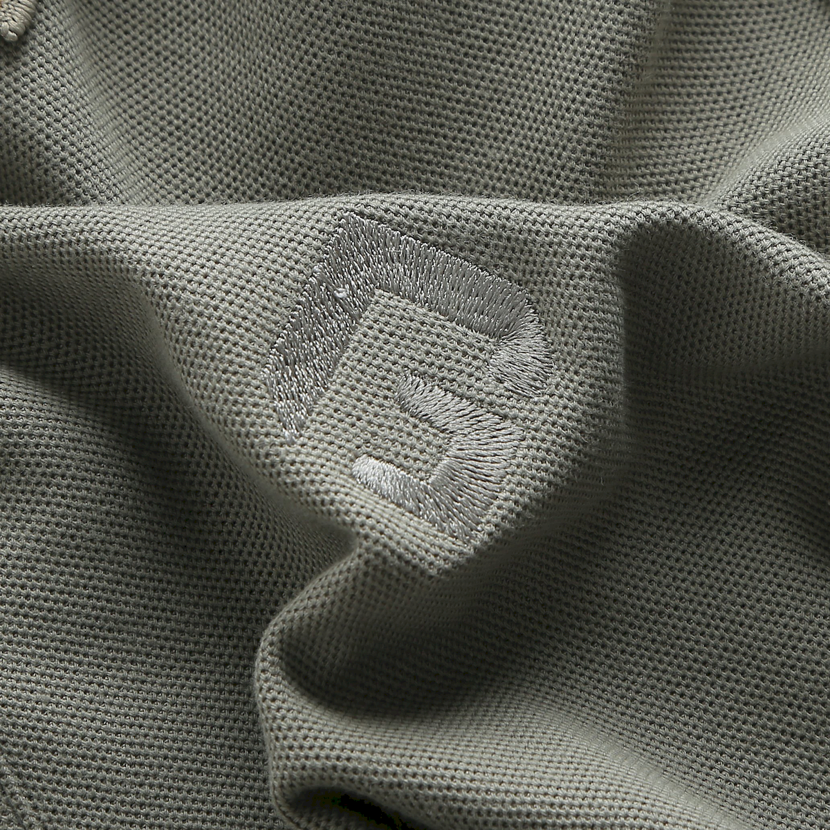 23992_z5344379696210-a2f369a920db41197e5bb1233f8168d9_20240420025810-2.png Áo Thun Nam Cổ Bẻ Thêu Chữ G (Có size 3x) - CS224