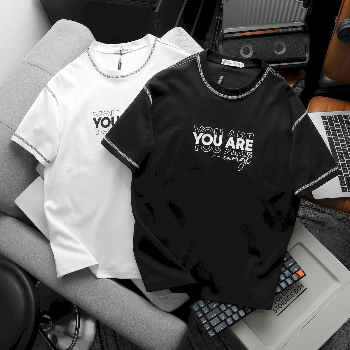 24564_z5546533429663-8c38e7bc7849fca14e6783053df7a5ba_20240617160159-2.png Áo Thun Nam Cổ Tròn Pack Horse In Chữ You Are Enough - AB519
