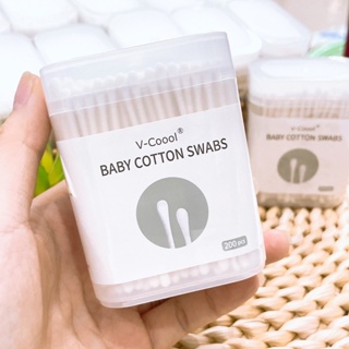 24868_vn-11134207-7r98o-lyn3dlc47d7lea-tn_20240817122912-3.jpg Hộp 200 Tăm Bông Ngoáy Tai - Tăm Bông Vcool 2 Đầu Tròn Và Dẹt Cho Bé Sơ Sinh 8x6x3.5cm - TBCB01