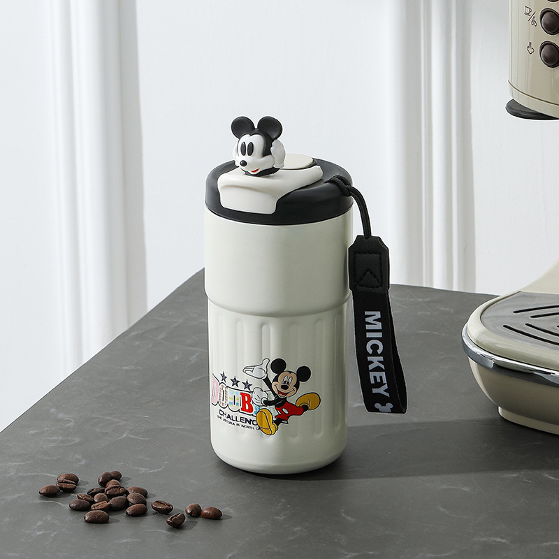 24978_o1cn01yfcrtg1febkhp0btq-2217593533975-0-cib_20240828145236-3.jpg Ly Giữ Nhiệt Inox Hoạt Hình - Cốc Giữ Nhiệt Có Quai Cho Bé 420ml - LGNIN01