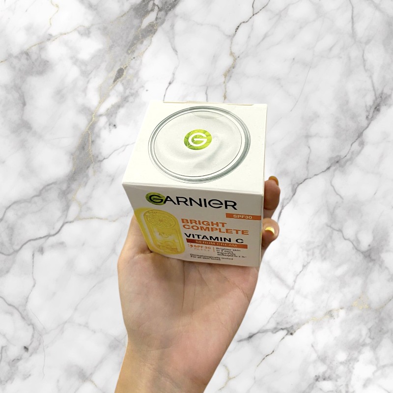 Bỏ sỉ kem Dưỡng Garnier Vitamin C Ban Ngày Bright Complete Vitamin C Serum Cream SPF30 PA+++ 50ml Bỏ sỉ kem Dưỡng Garnier Vitamin C Ban Ngày Bright Complete Vitamin C Serum Cream SPF30 PA+++ 50ml