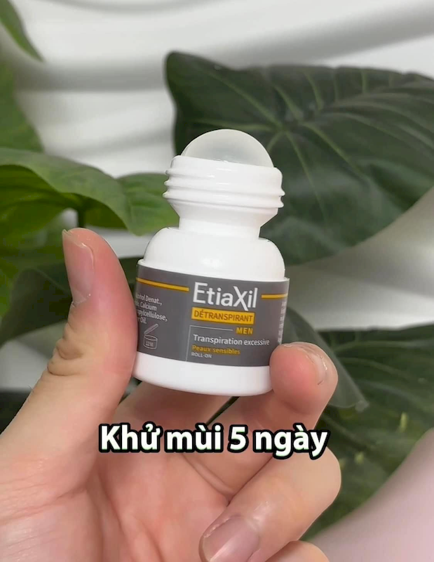 25580_457313110-2760768974083643-8578843330503041972-n_20241102103746-1.png Lăn Khử Mùi EtiaXil Men Màu Xám 15ml - Dành Cho Nam - 3614810005581