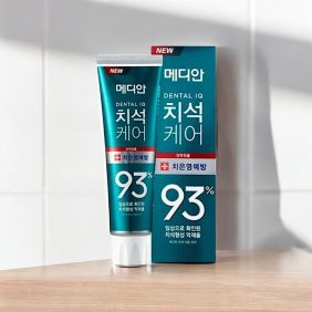 Kem Đánh Răng Median Màu Xanh Ngọc Dental IQ 93%  Tartar Protection Toothpaste Gum 120g