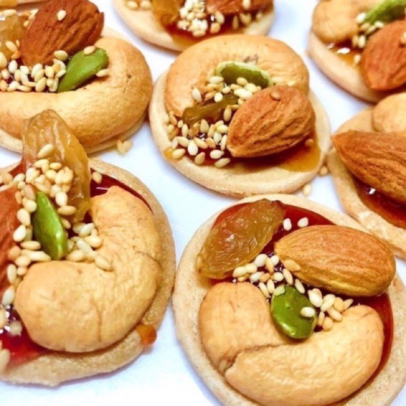 25712_07cdc966513d2d3fe71f19d870c3eaea_20241111152955-8.jpg Hộp Bánh Đồng Tiền Ngũ Vị Hạt Sun Khía 350G Hộp Quà Tết 2026 - BDTNVHHSK350