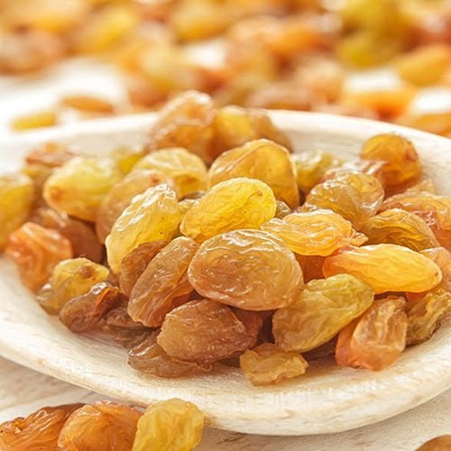 25760_nho-vang-kho-an-do-1_20241114122019-11.jpg Set Hộp Mix Mứt 9 Vị (Đào Hồng, Đào Vàng, Đào Bổ, Kiwi, Mận Cơm, Xí Muội Voi, Nho Vàng, Nho Chile, Vỏ Bưởi Chanh Dây) Ngôi Sao Lớn 700G Hộp Tết - MCVHNSL700